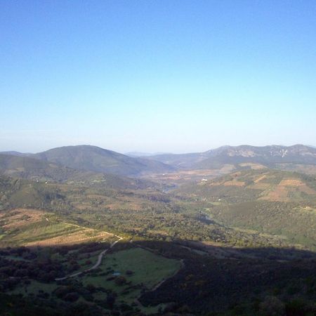 Apartamento El Dragon Serrano Sotoserrano ภายนอก รูปภาพ