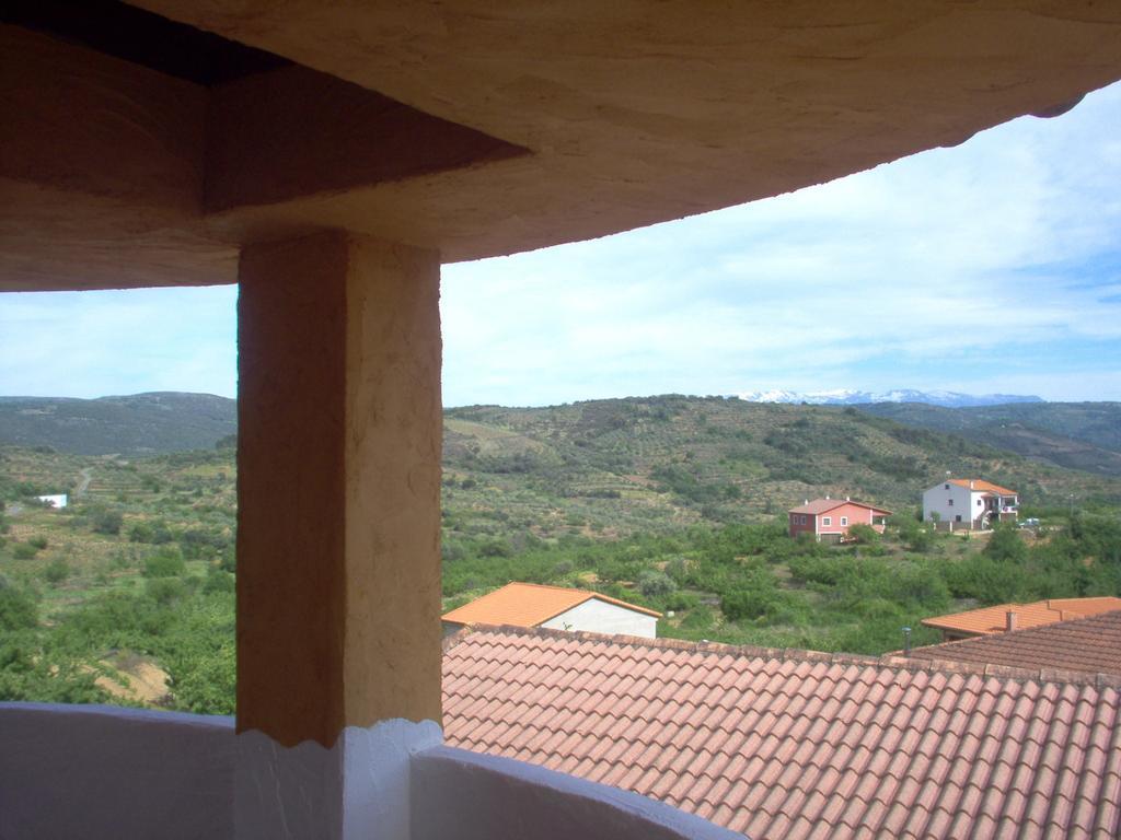 Apartamento El Dragon Serrano Sotoserrano ภายนอก รูปภาพ